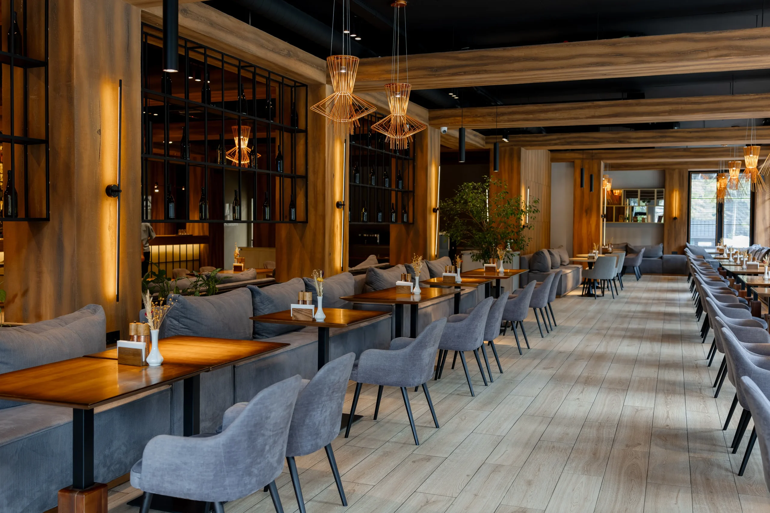 WOOD Restaurant