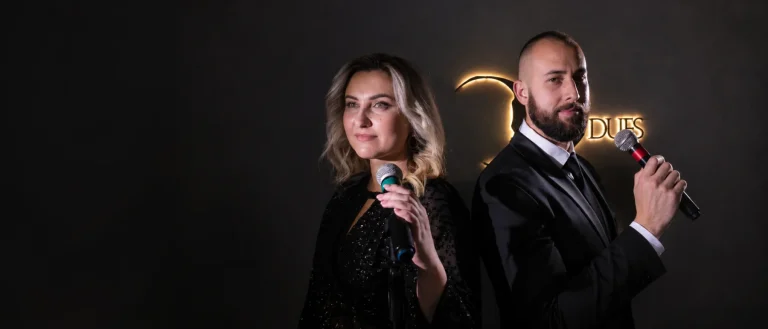 Two voices duet
